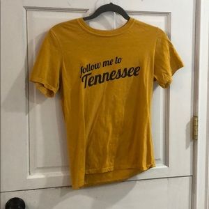 Women's Urban Outfitters short-sleeved tee